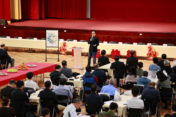 示範正確的讚美方式，培養學生的成長型思維圖片