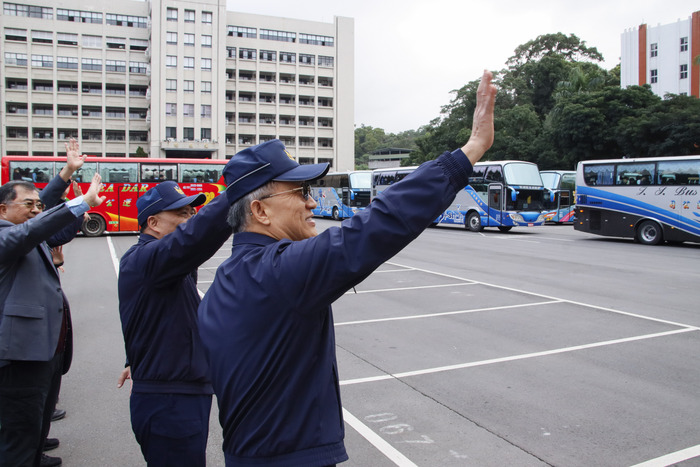 專43期115年寒假實習於115年1月19日出發，由校長親自訓勉學生。圖片