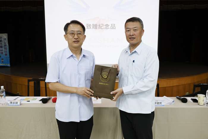 嚴謹考評‧淬鍊專業：校長率隊訪視臺北市、新北市實習生圖片