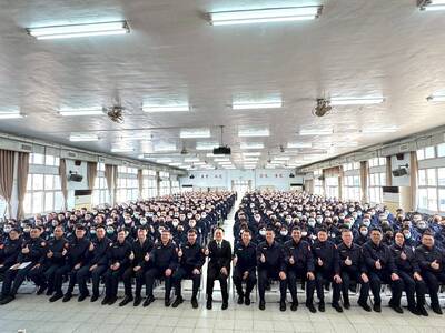 115年1月26、28日校長前往保一、保四總隊主持開訓典禮並以發表專題演講圖片